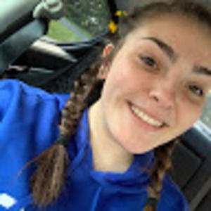 Meet your Posher, Hayley